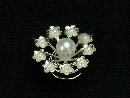 Pearl Daisies Hair Coil